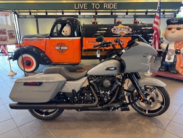 2025 Harley Davidson Road Glide FLTRX