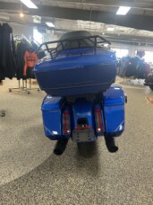 2025 Harley-Davidson® FLHXU Street Glide™ Ultra- Blk Trim thumb 2
