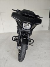 2025 Harley-Davidson<sup>®</sup> Street Glide® thumb 0
