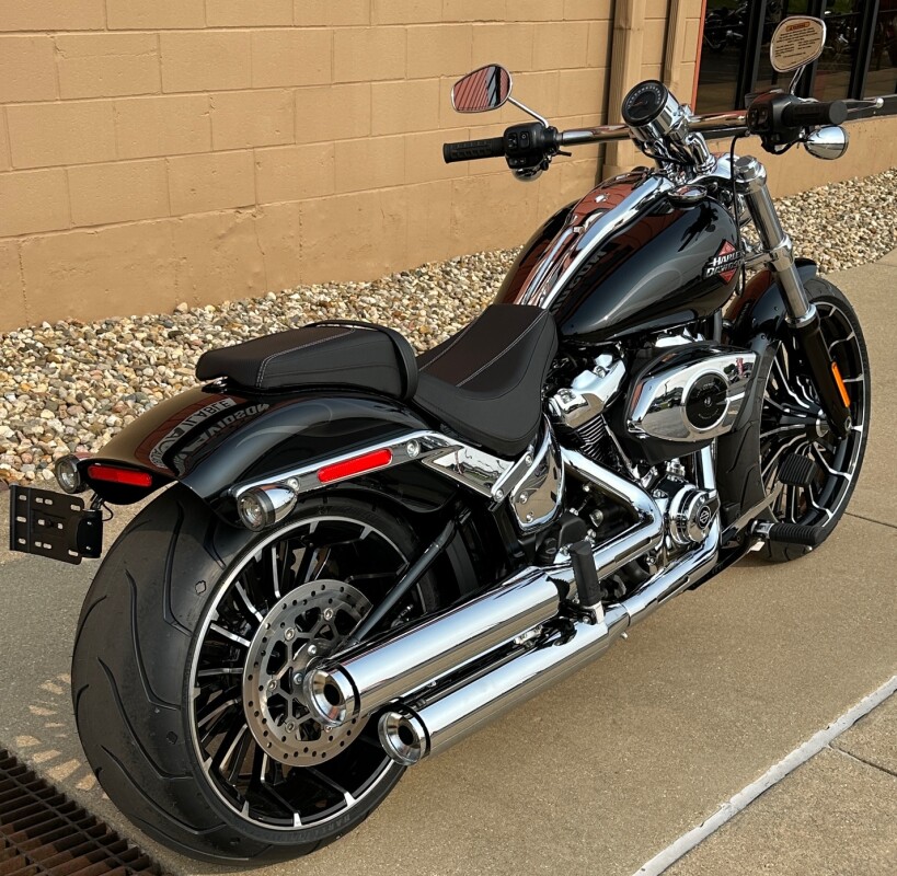 2025 Harley-Davidson Breakout Midnight Firestorm - Photo 2