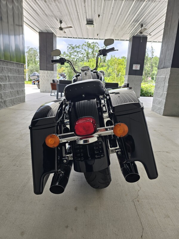2021 Harley-Davidson Road King - Photo 10