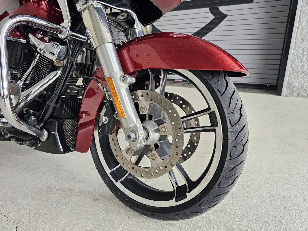 2017 Harley-Davidson<sup>®</sup> Road Glide<sup>®</sup> Special