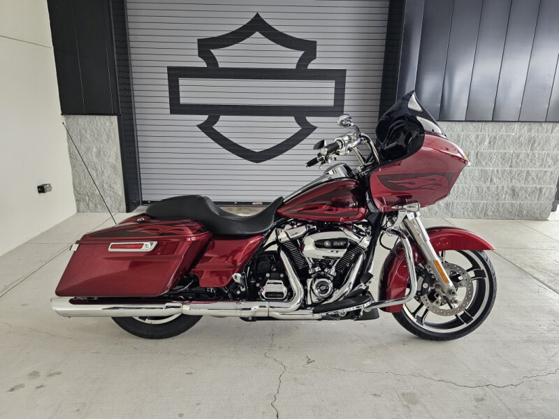 2017 Harley-Davidson<sup>®</sup> Road Glide<sup>®</sup> Special