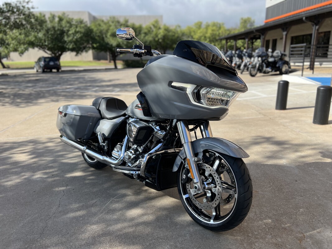 2025 Harley-Davidson Road Glide Billiard Gray - Photo 2