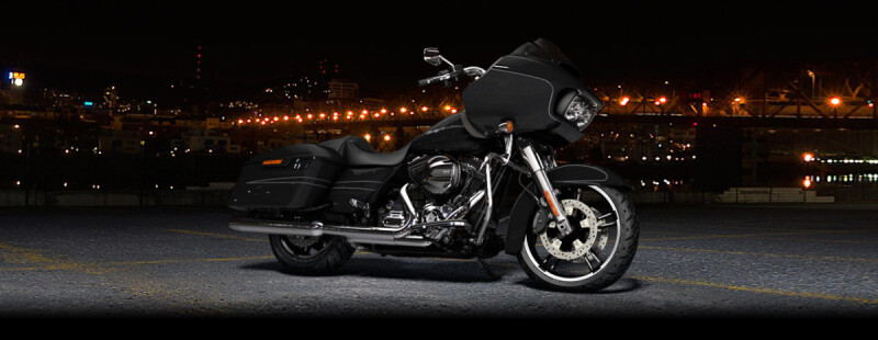 2016 Harley-Davidson<sup>®</sup> Road Glide<sup>®</sup> Special Vivid Black