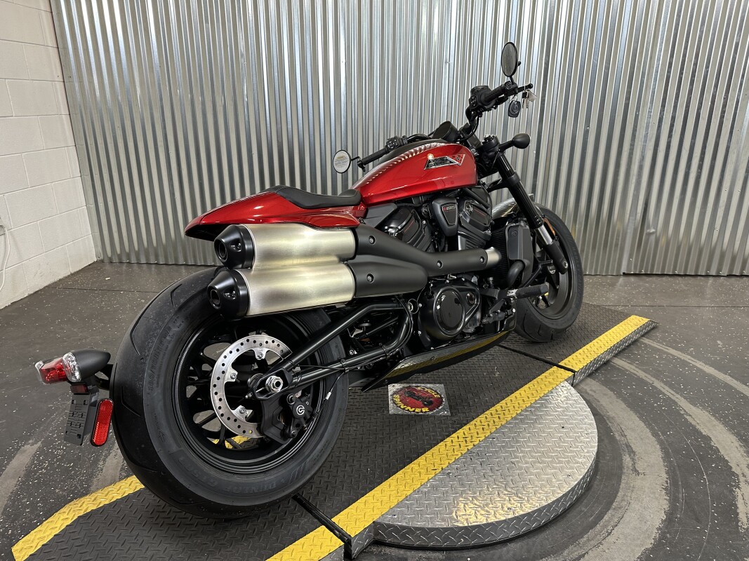 2025 Harley-Davidson Sportster S Brilliant Red - Photo 8