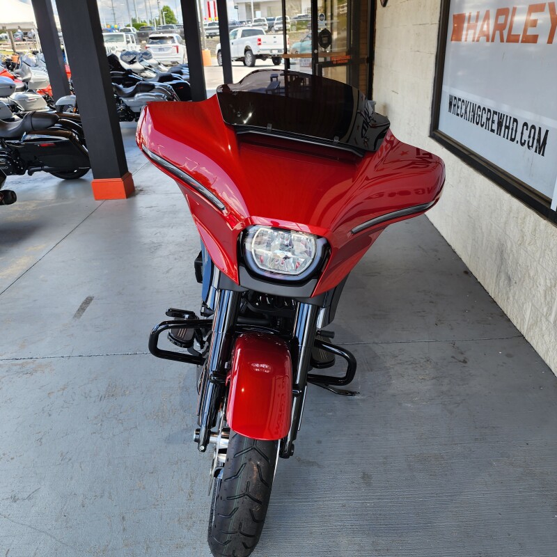 FLHX 2025 Street Glide - Photo 2