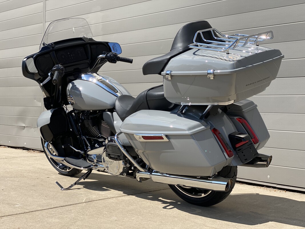 2025 Harley-Davidson Street Glide Ultra Billiard Gray - Photo 6