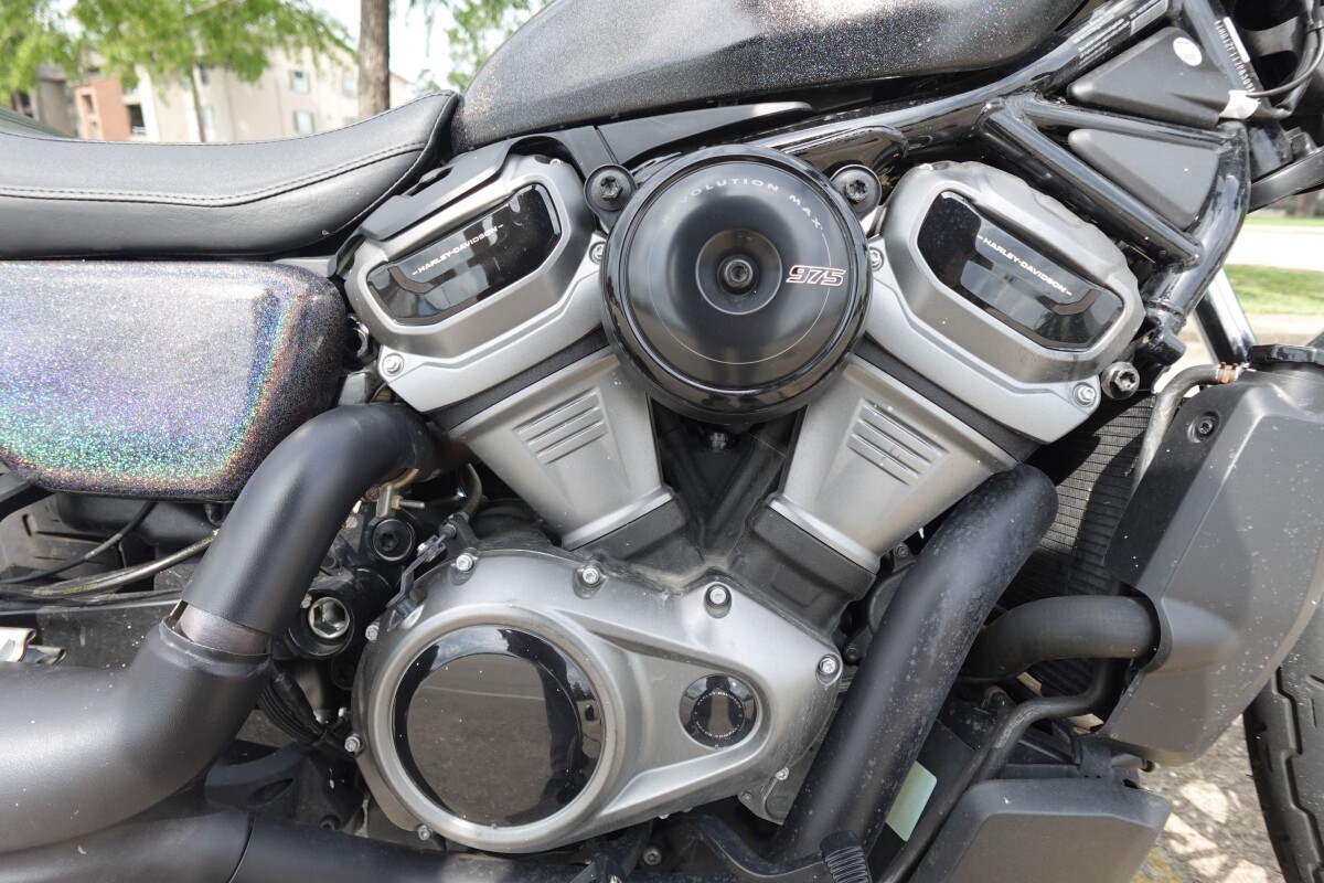 2023 Harley-Davidson Nightster RH975 - Photo 10