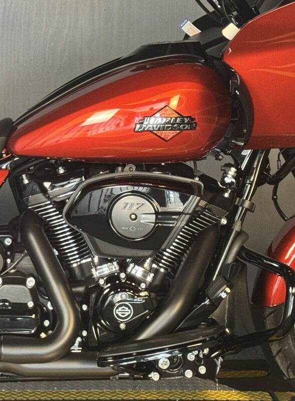 2025 Harley-Davidson Road Glide FLTRX WHSKEY FIRE STORM - Photo 6