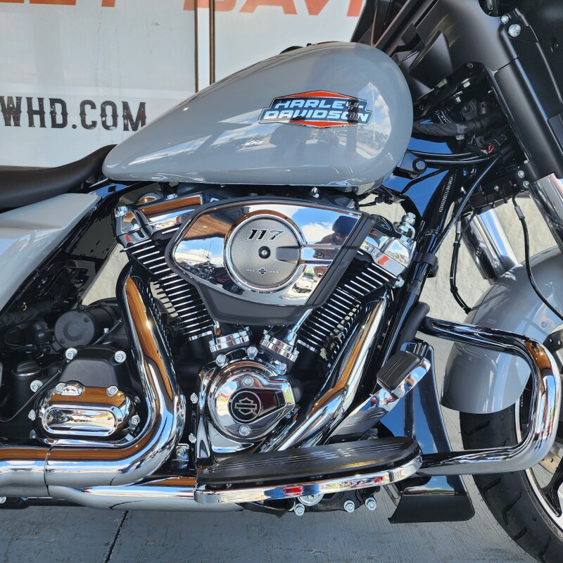 2025 Harley-Davidson Street Glide – FLHX - Photo 6