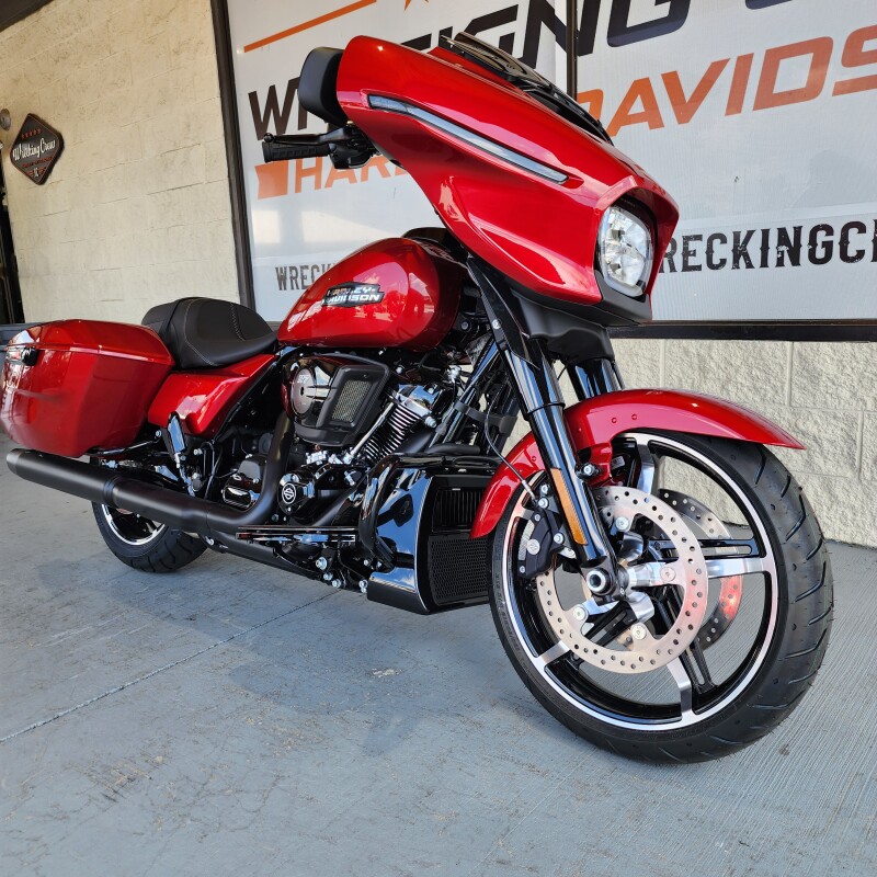 FLHX 2025 Street Glide - Photo 5