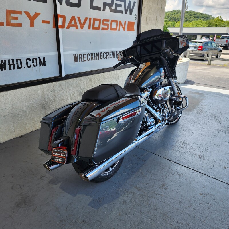 2025 Harley-Davidson Street Glide – FLHX - Photo 8