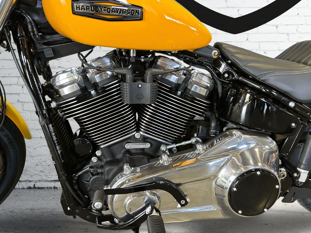 2025 Harley-Davidson Street Bob Centerline w/Laced Wheels - Photo 7