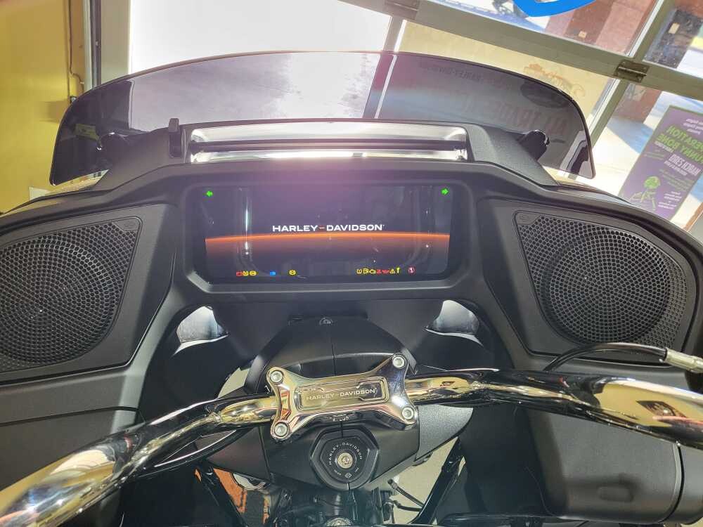 FLTRX 2025 Road Glide - Photo 4