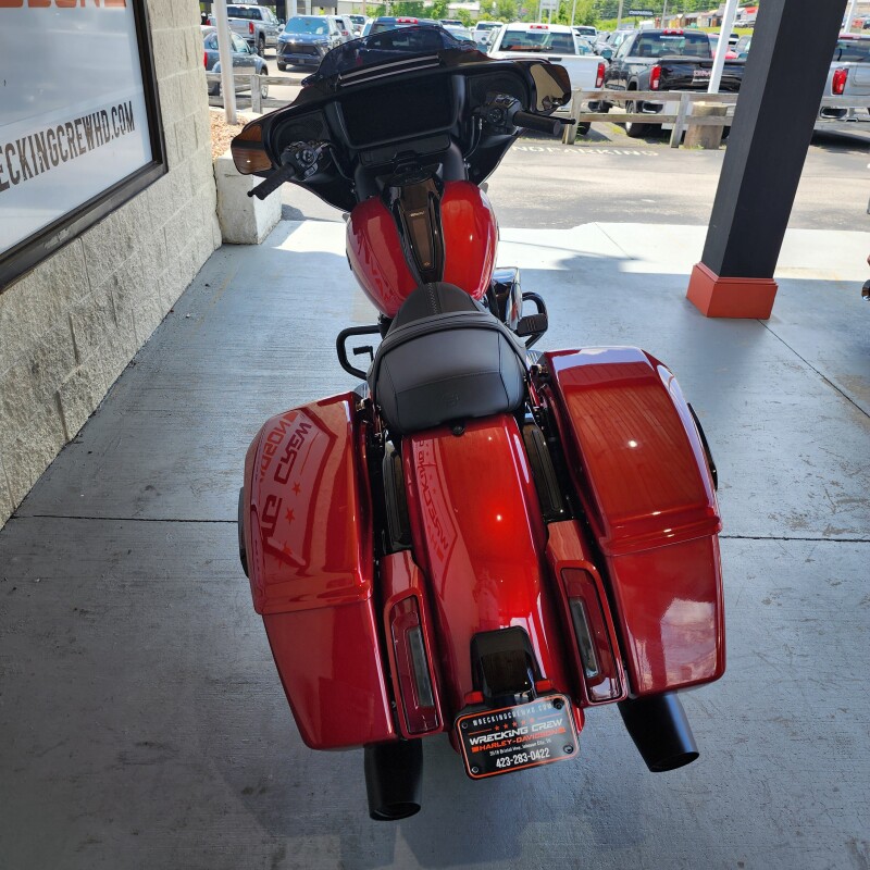 FLHX 2025 Street Glide - Photo 9