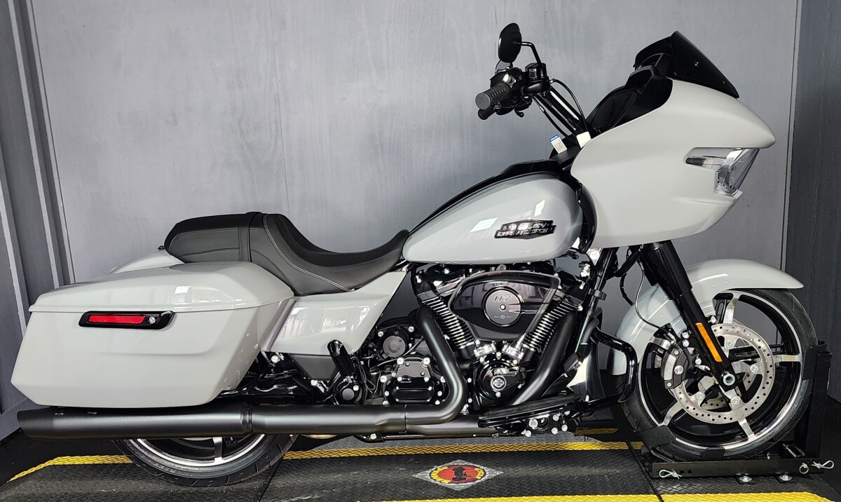 2025 Harley-Davidson Road Glide FLTRX BILLIARD GRAY