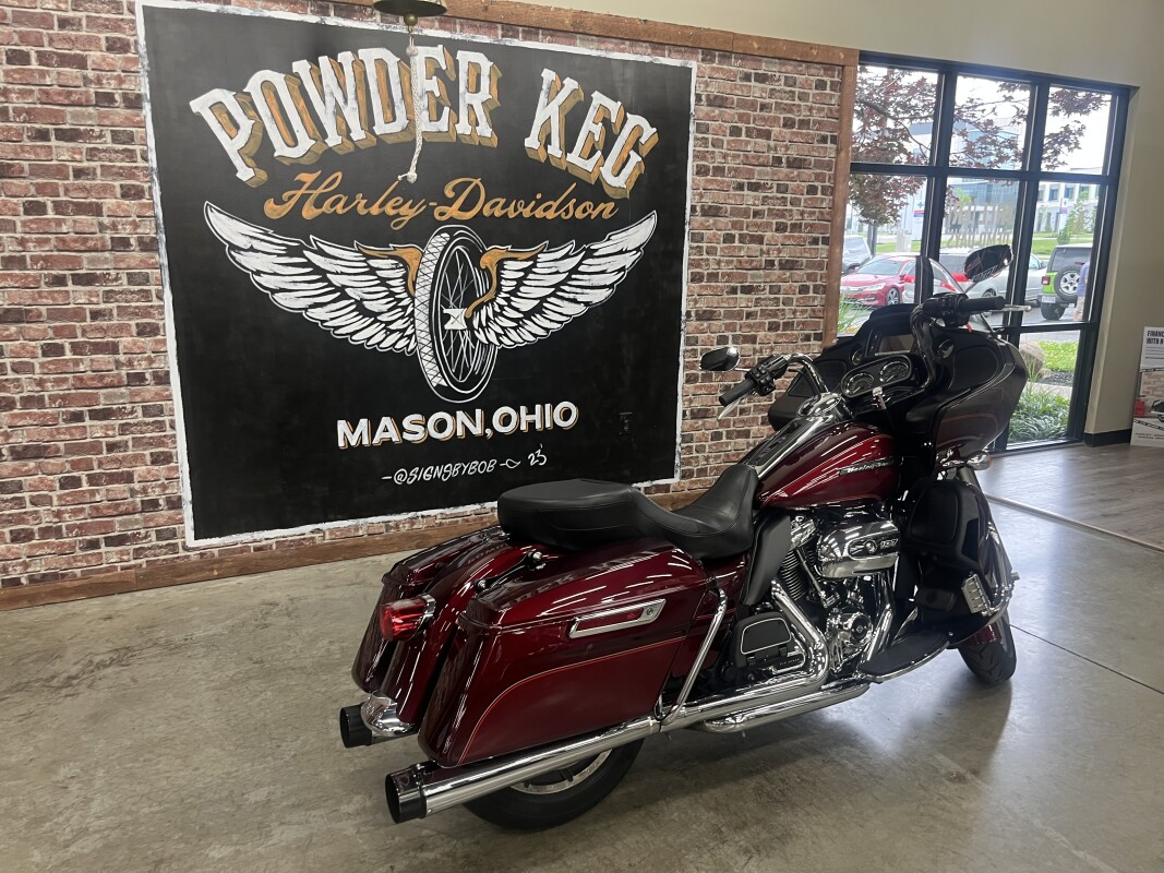 2017 Harley-Davidson Road Glide Ultra FLTRU - Photo 2