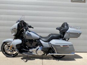 2025 Harley-Davidson<sup>®</sup> Street Glide® Ultra Billiard Gray thumb 1