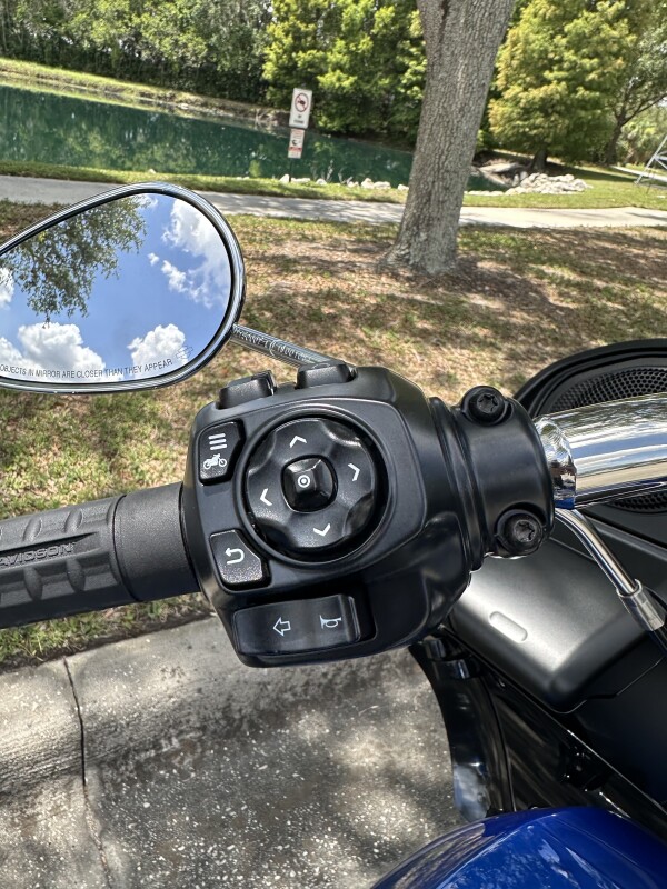 2025 Harley-Davidson Road Glide - Photo 10