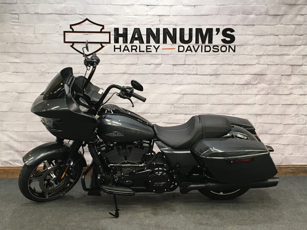 2025 Harley-Davidson Road Glide Iron Horse Metallic - Black Finish FLTRX - Photo 5