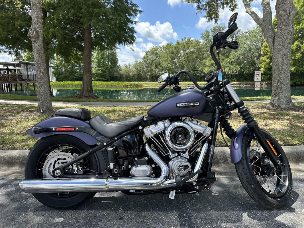 2025 Harley-Davidson<sup>®</sup> Street Bob®