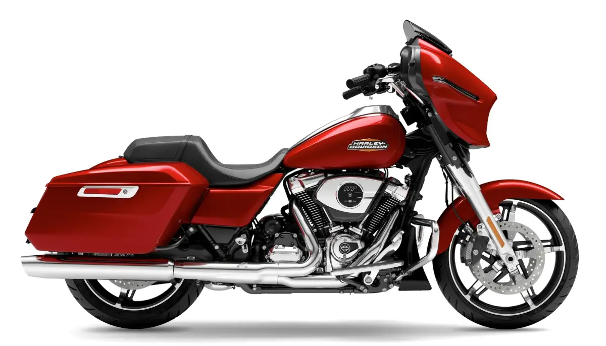 2025 Harley-Davidson Street Glide Brilliant Red