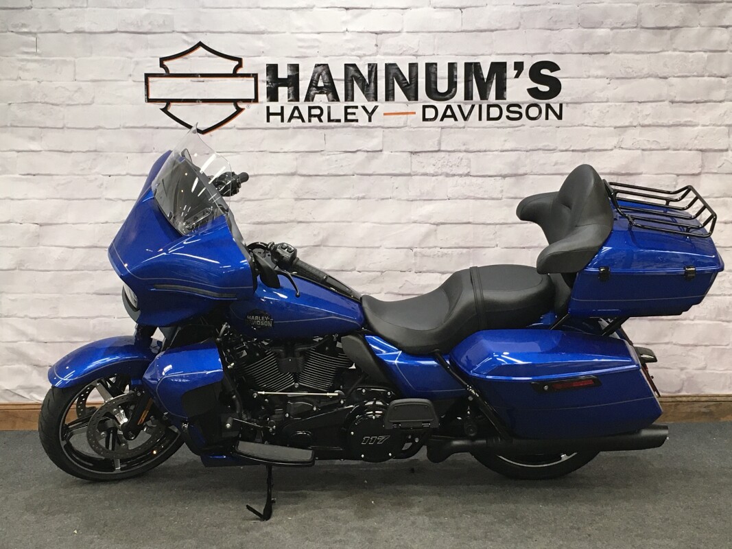 2025 Harley-Davidson Street Glide Ultra Blue Burst - Black Finish FLHXU - Photo 5