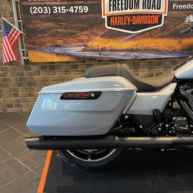 2025 Road Glide (FLTRX) - Photo 8
