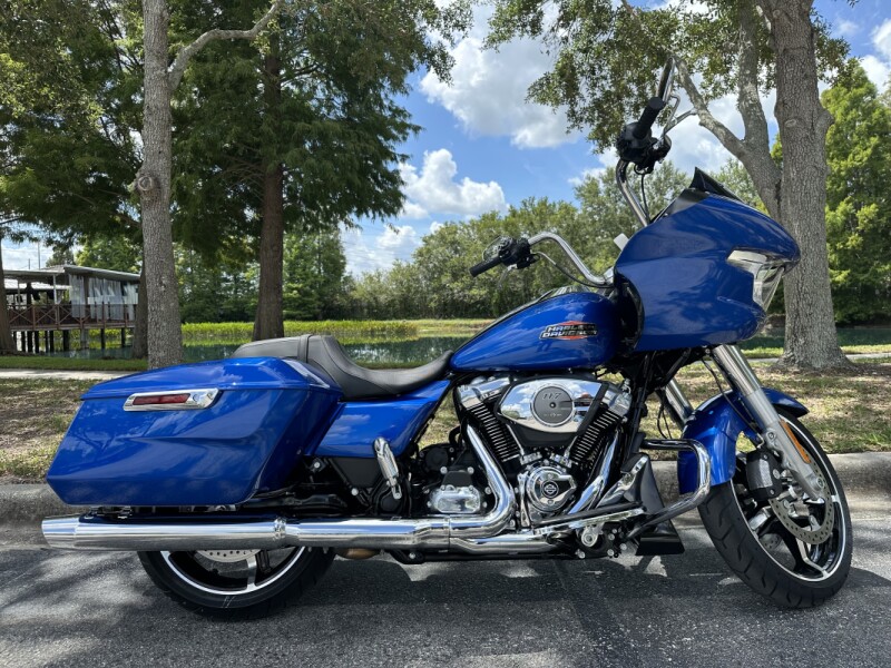 2025 Harley-Davidson<sup>®</sup> Road Glide®
