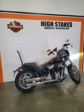 2023 Harley-Davidson<sup>®</sup> Softail<sup>®</sup> Standard Vivid Black FXST thumb 0