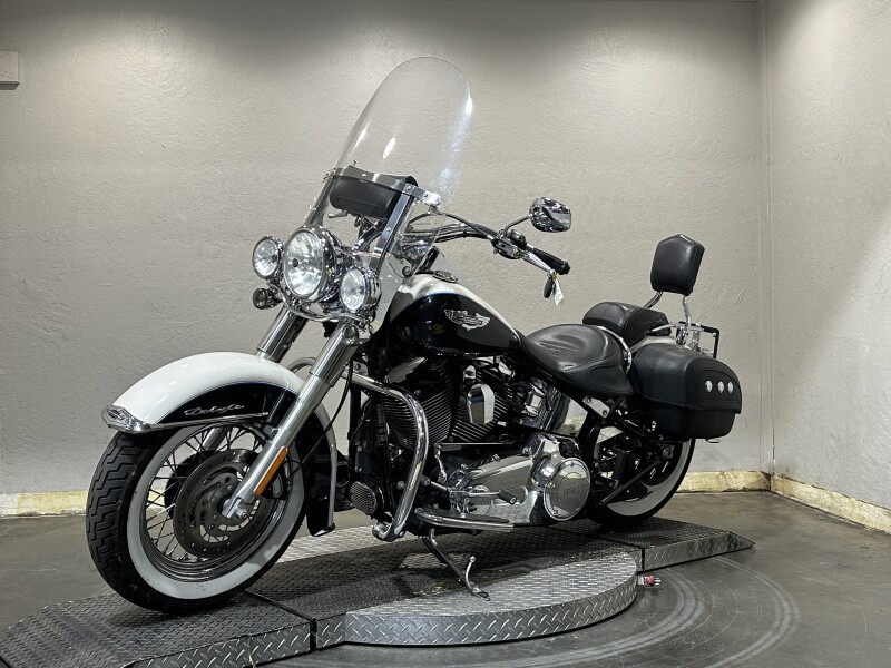 Harley-Davidson Softail Deluxe 103 2012 040677A B WHT/MIDNIGHT W/ PINSTRIPE - Photo 5