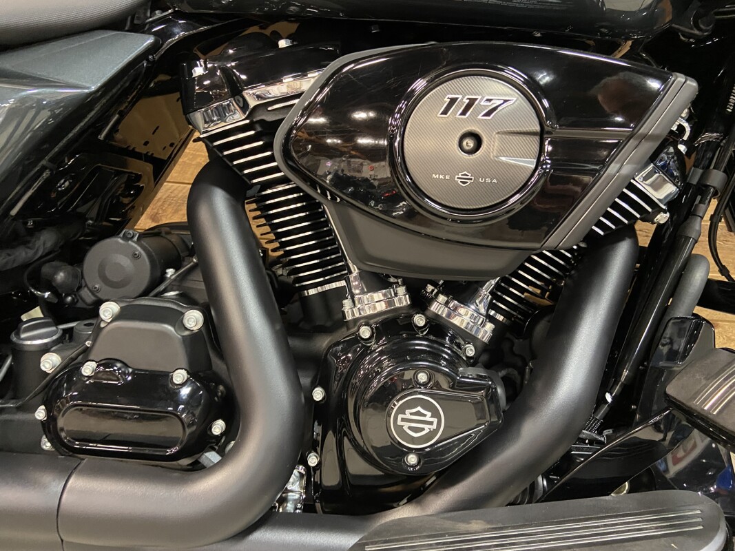 2025 Harley-Davidson Road Glide Iron Horse Metallic - Black Finish FLTRX - Photo 3