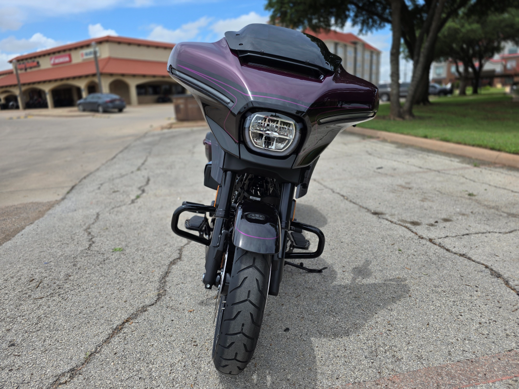 2025 Harley-Davidson® CVO™ Street Glide®