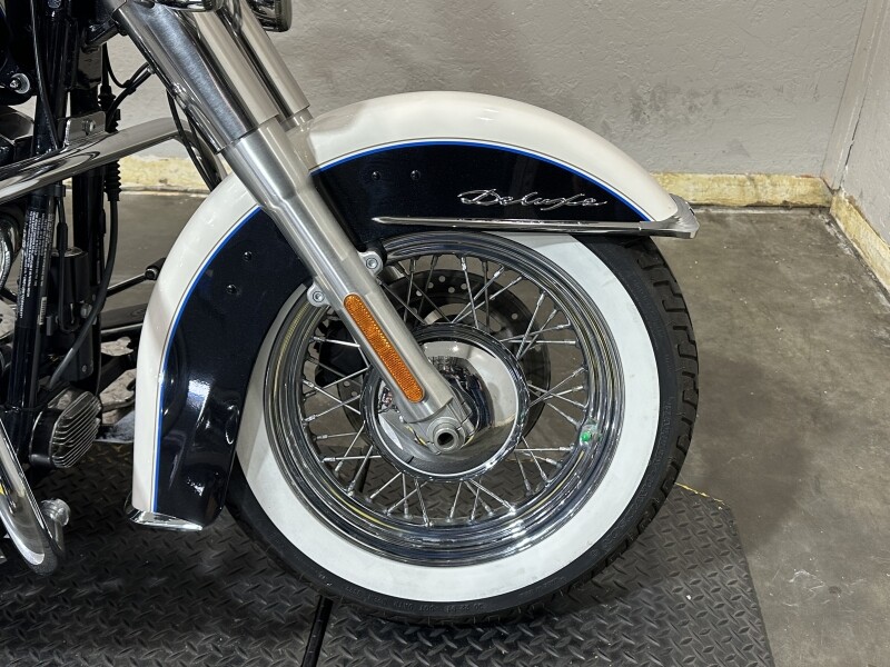 Harley-Davidson Softail Deluxe 103 2012 040677A B WHT/MIDNIGHT W/ PINSTRIPE - Photo 9