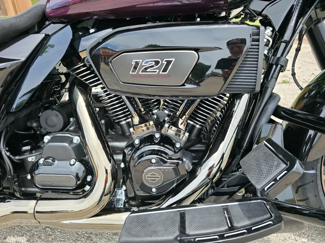 2025 Harley-Davidson CVO Street Glide - Photo 8