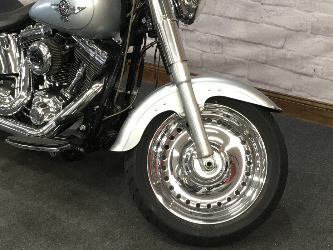 2014 Harley-Davidson Fat Boy Brilliant Silver FLSTF - Photo 4