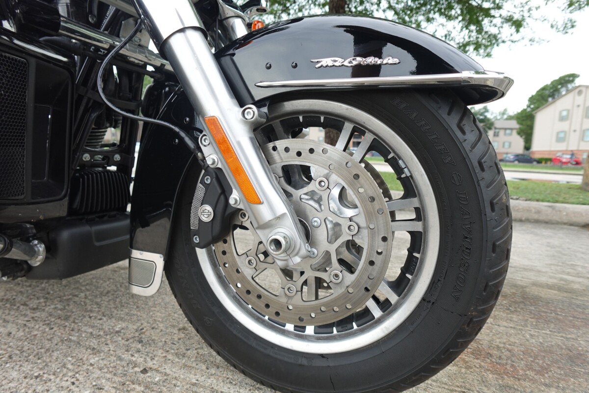 2022 Harley-Davidson Tri Glide Ultra FLHTCUTG - Photo 10