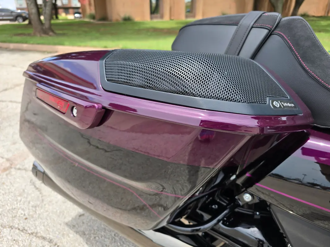 2025 Harley-Davidson CVO Street Glide - Photo 9