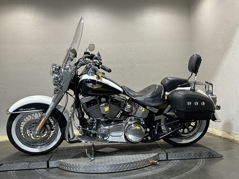 Harley-Davidson Softail Deluxe 103 2012 040677A B WHT/MIDNIGHT W/ PINSTRIPE - Photo 6