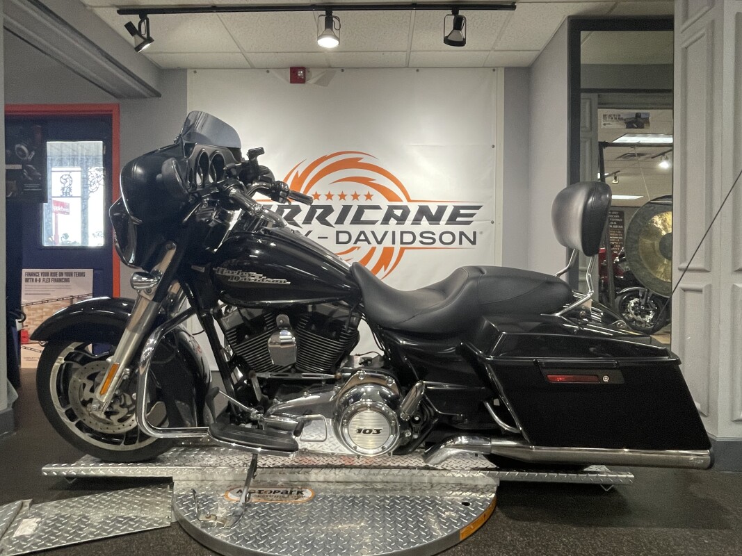 2013 Harley‑Davidson Street Glide - Photo 5