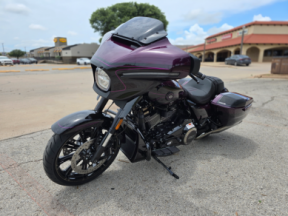 2025 Harley-Davidson® CVO™ Street Glide® thumb 0