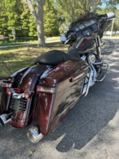 2022 Harley-Davidson<sup>®</sup> Street Glide<sup>®</sup> Special thumb 1