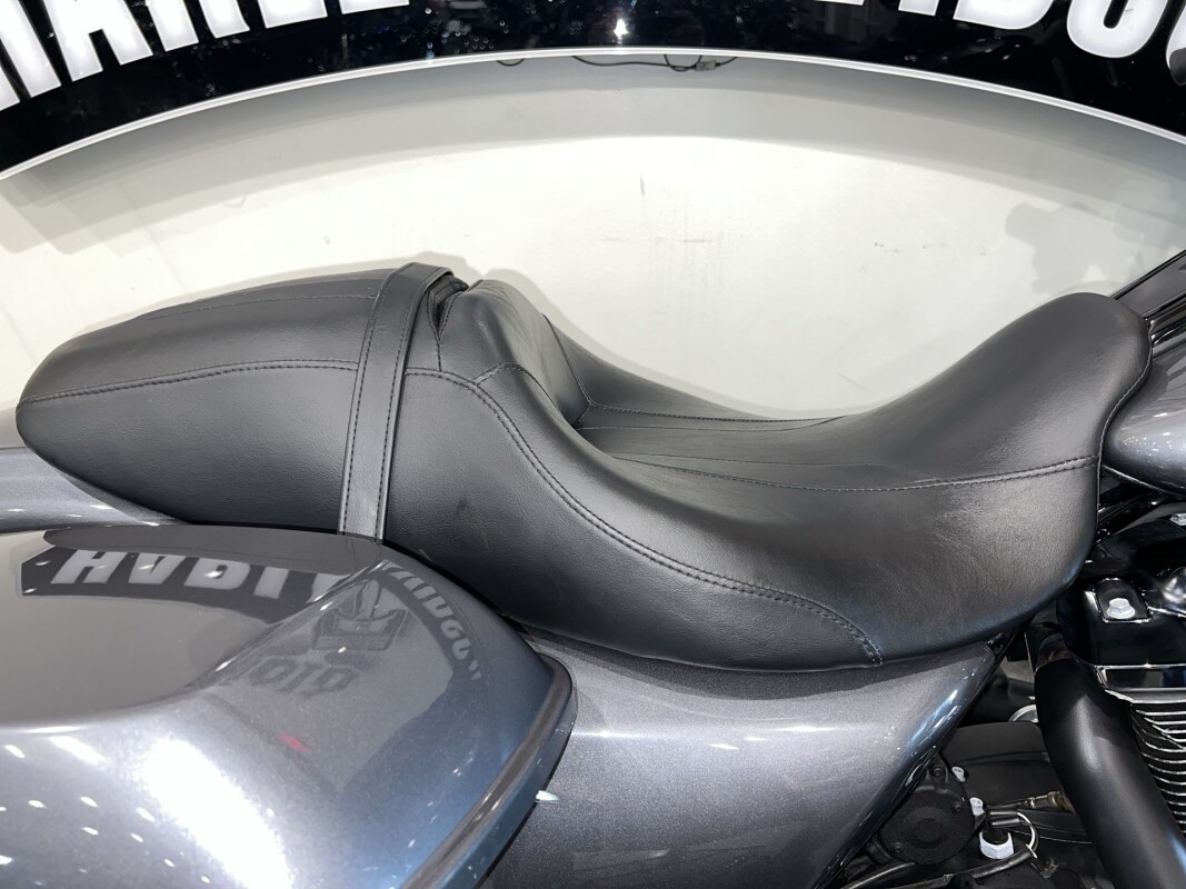 2021 Harley-Davidson Street Glide Special FLHXS - Photo 6