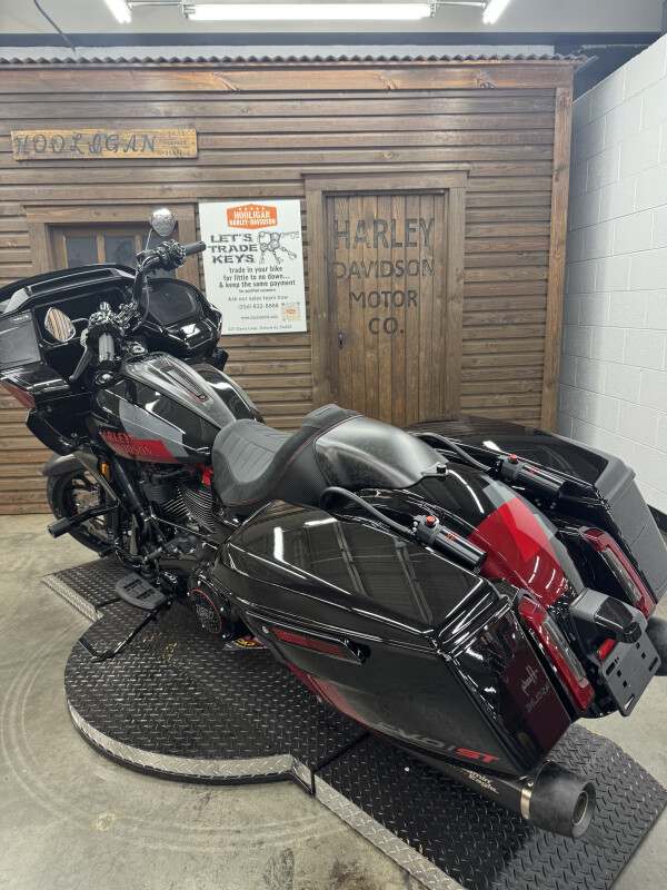 2025 Harley-Davidson CVO Road Glide ST HOT LAP - Photo 3