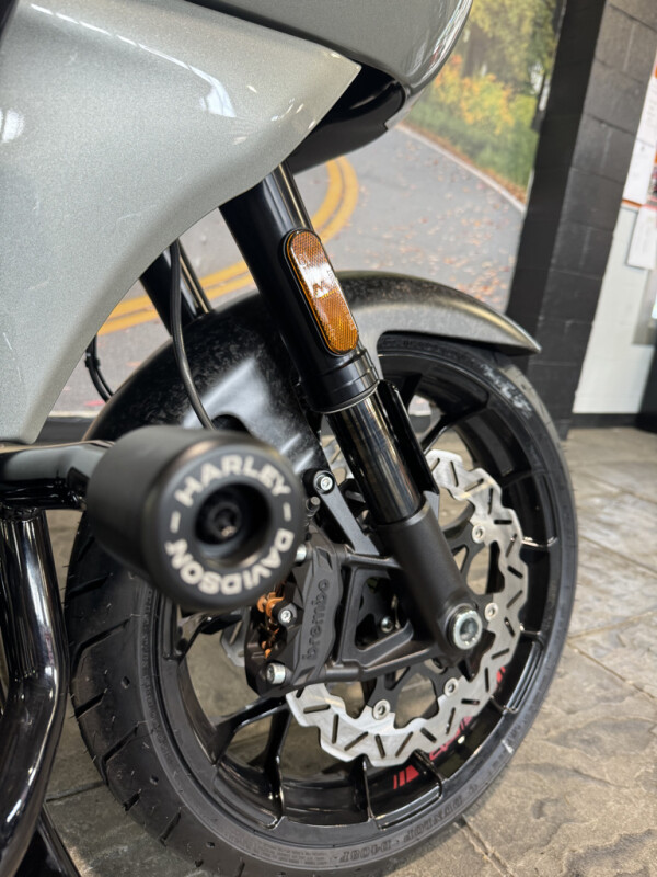 2025 Harley-Davidson CVO Road Glide ST - Photo 9