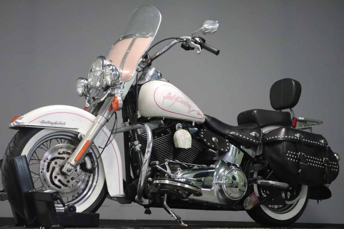 2012 Heritage Softail Classic 103 - Photo 4
