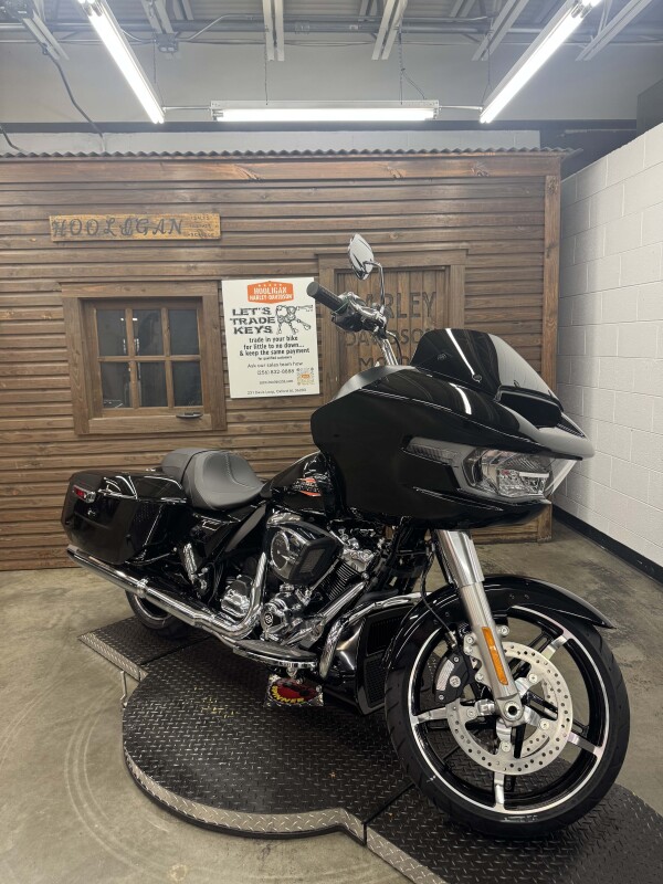 2025 Harley-Davidson Road Glide VIVID BLACK - Photo 5