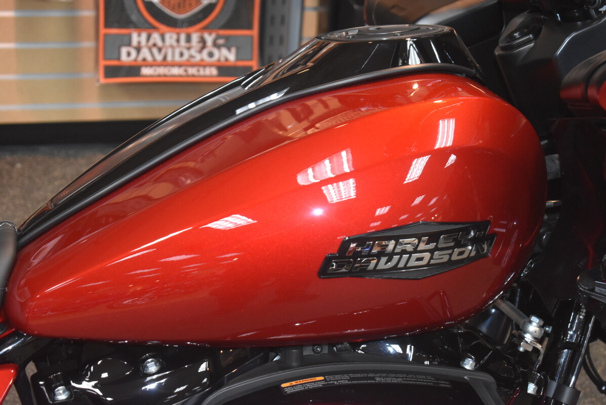 FLTRX 2025 Road Glide - Photo 6