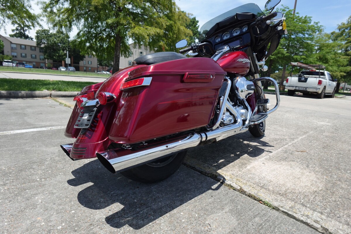 2016 Harley-Davidson Street Glide Special - Photo 9